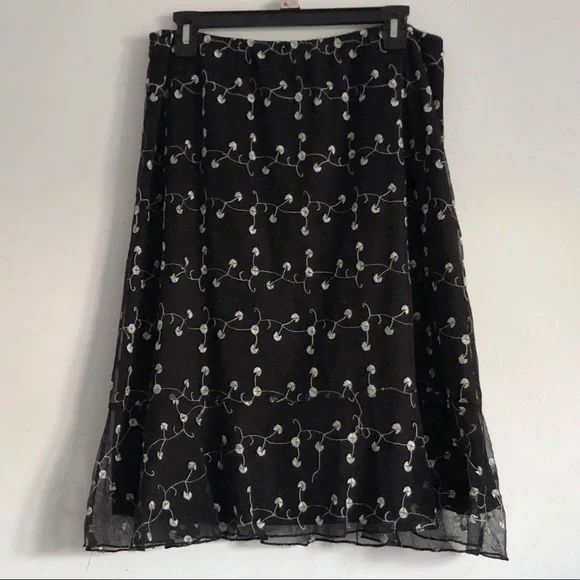 elementz ⋆ vintage embroidered skirt